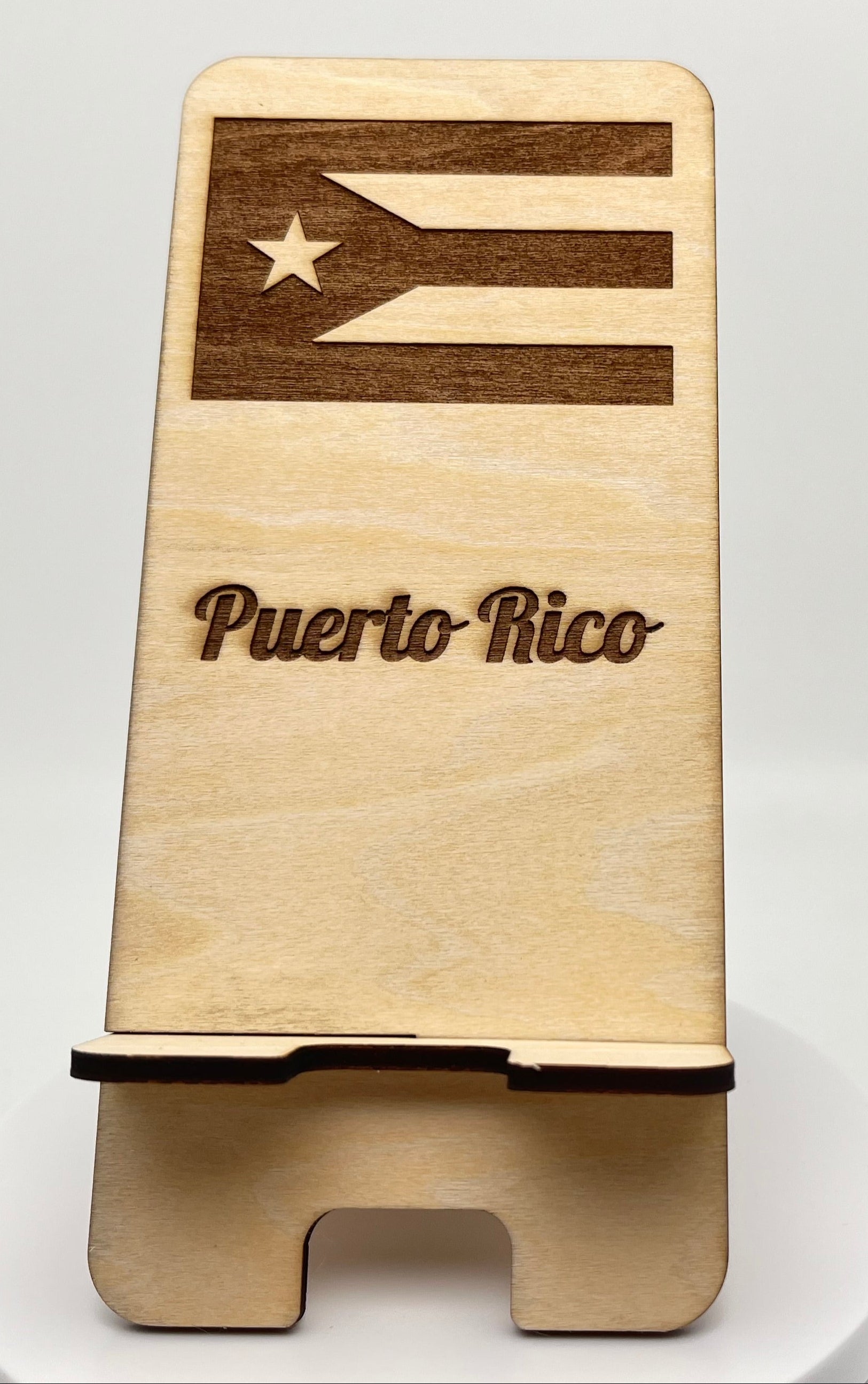 Soporte para teléfono con bandera de madera delgada