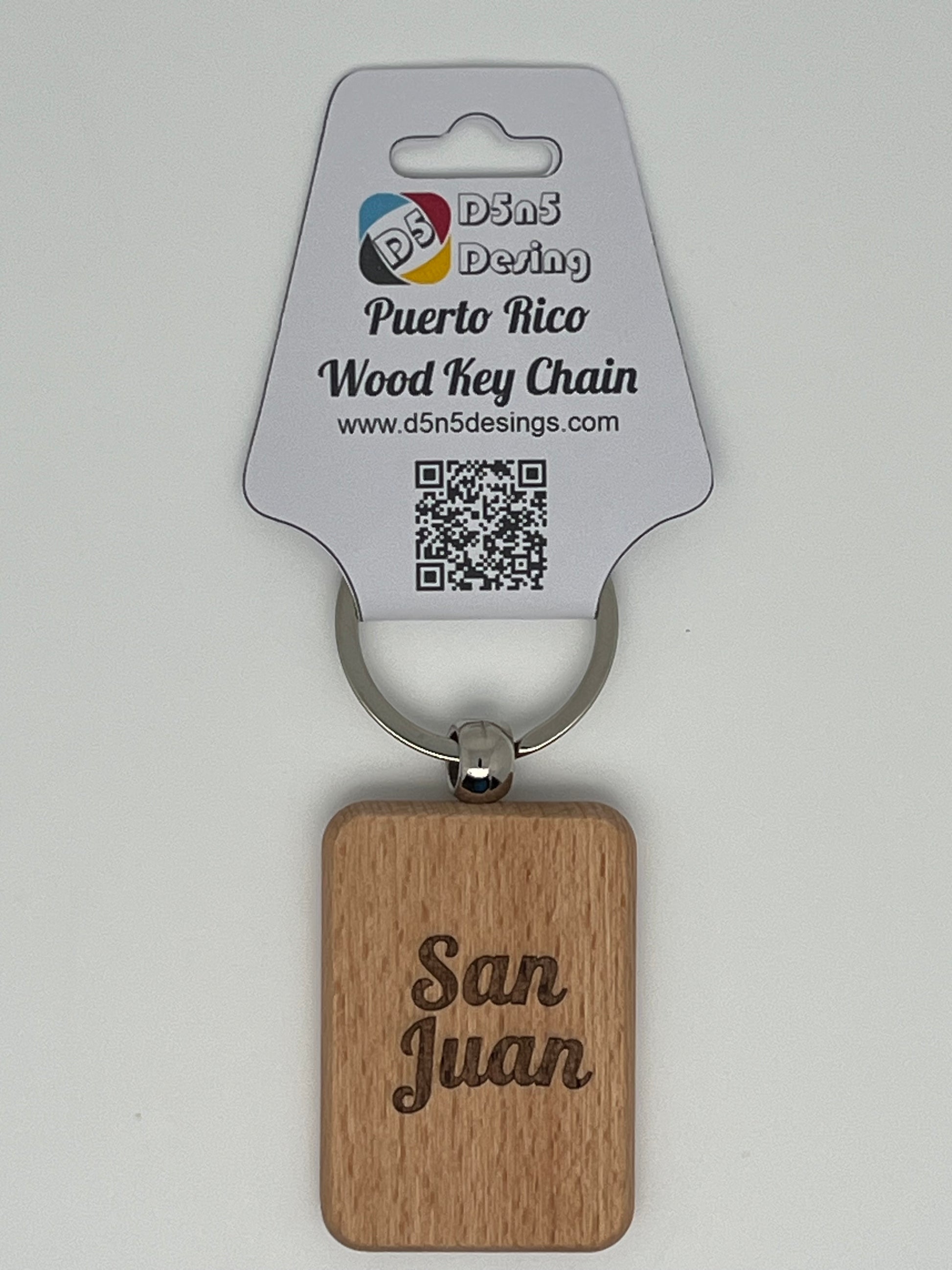 Llavero de madera de Puerto Rico y 78 pueblos 